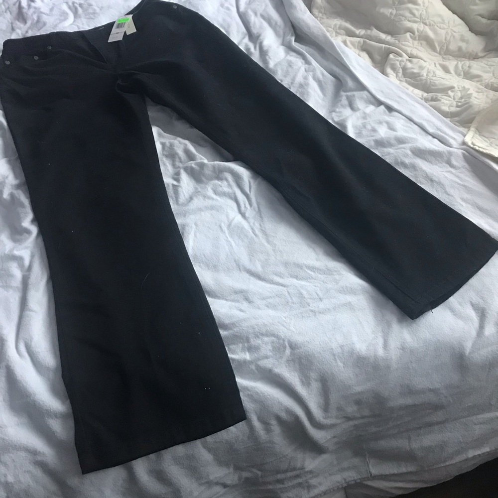 NEW ! - Jones New York Women’s Black Pants - Size 10